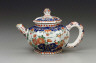 Delft / Teapot / first quarter of the 18th century