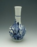 Chinese, Qing Dynasty, Kangxi reign (1662-1722) / Bottle-Shaped Vase / 1662-1722