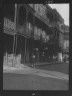 Arnold Genthe / Street scene, New Orleans / between 1920 and 1926