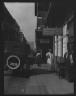 Arnold Genthe / View down a street, New Orleans / between 1920 and 1926