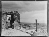 Arnold Genthe / North American Indian children on roof of San Estevan Mission, Acoma Pueblo, New Mexico / between 1899 and 1928