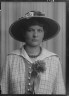 Arnold Genthe / Loader, Alice, Miss, portrait photograph / between 1911 and 1925