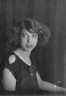 Arnold Genthe / Dartelle, Vera, portrait photograph / 1921 Apr. 22