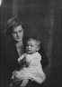 Arnold Genthe / Flagg, Montgomery, Mrs., and baby, portrait photograph / 1925 Nov. 20