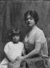 Arnold Genthe / Goddard, Mrs., and children, portrait photograph / between 1912 and 1915