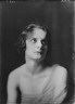 Arnold Genthe / Isadora Duncan dancer, portrait photograph / between 1915 and 1923