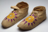 Nuxbaaga (Hidatsa), Fort Berthold Reservation / Moccasins / 20th century