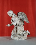 Kneeling Angel