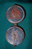 Circular Hinged Case