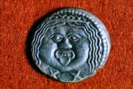 Didrachm with head of a Gorgon
