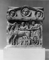 Sarcophagus and lid with representations (portraits) of husband and wife