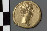 Aureus with head of Augustus