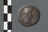 Cistophorus with head of Hadrian