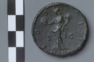 Sestertius with bust of Antoninus Pius