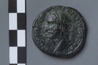 Sestertius with bust of Antoninus Pius