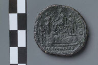 Sestertius with bust of Antoninus Pius