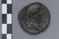 Sestertius with bust of Lucius Verus