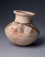 Carinated jar