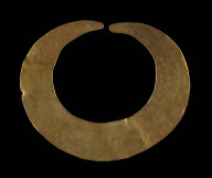 Circular nose ornament