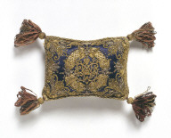 PIN CUSHION