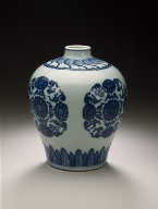 Jar (Ping) with Chrysanthemum Medallions