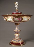 Covered cup