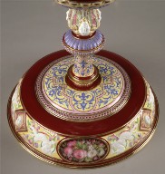 Covered cup