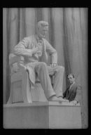 Patigian, Haig, Mr., with his Abraham Lincoln sculpture, portrait photograph