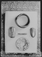 Art objects that belonged to Arnold Genthe