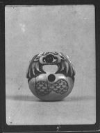 Art object that belonged to Arnold Genthe