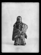 Art object that belonged to Arnold Genthe
