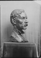 Epstein, Jacob, Mr., sculpture of Ramsay MacDonald