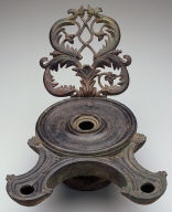 Oil lamp