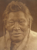 Tsaassi-Mis-Salla ('Crow with Necklace')-Sarsi