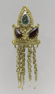 Pair of earrings