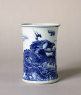 Blue and White Pi-tung (brush holder) with Sea Monster Scape