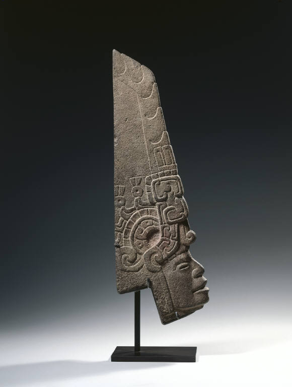 Ballgame Thin Stone Head (Hacha)